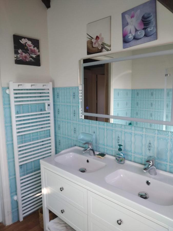 Bézenet La Longere Des Gillettes B&B 외부 사진