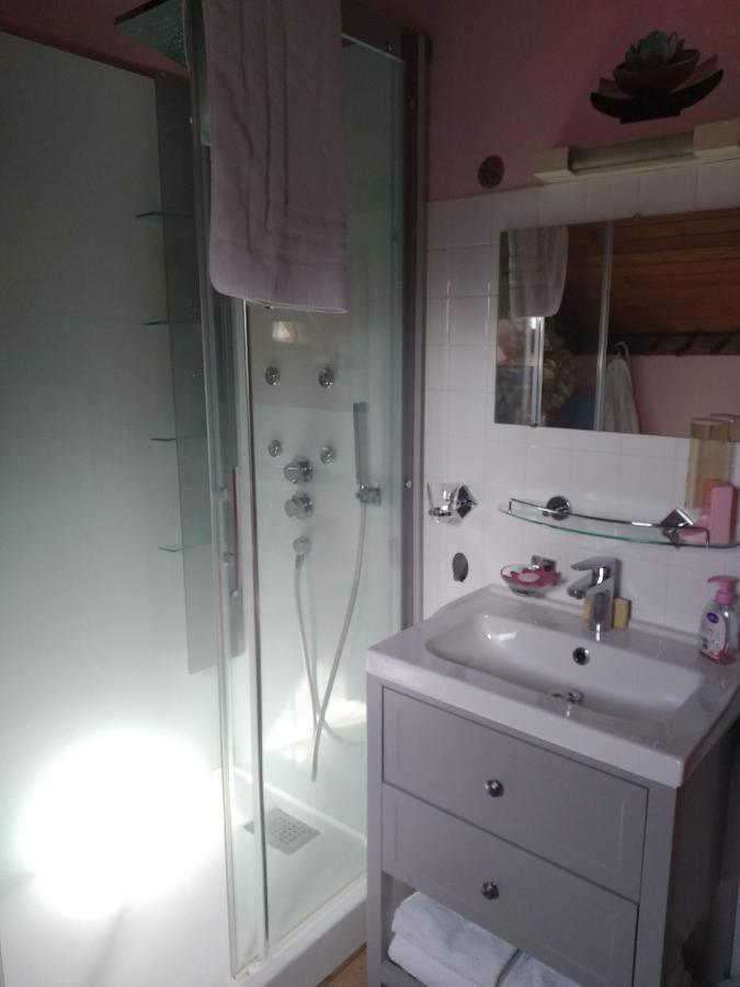 Bézenet La Longere Des Gillettes B&B 외부 사진