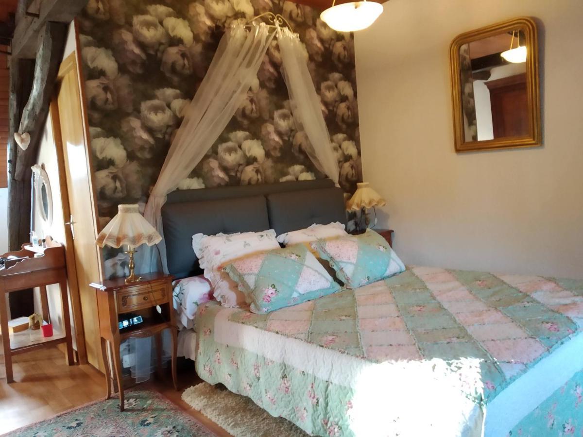 Bézenet La Longere Des Gillettes B&B 외부 사진