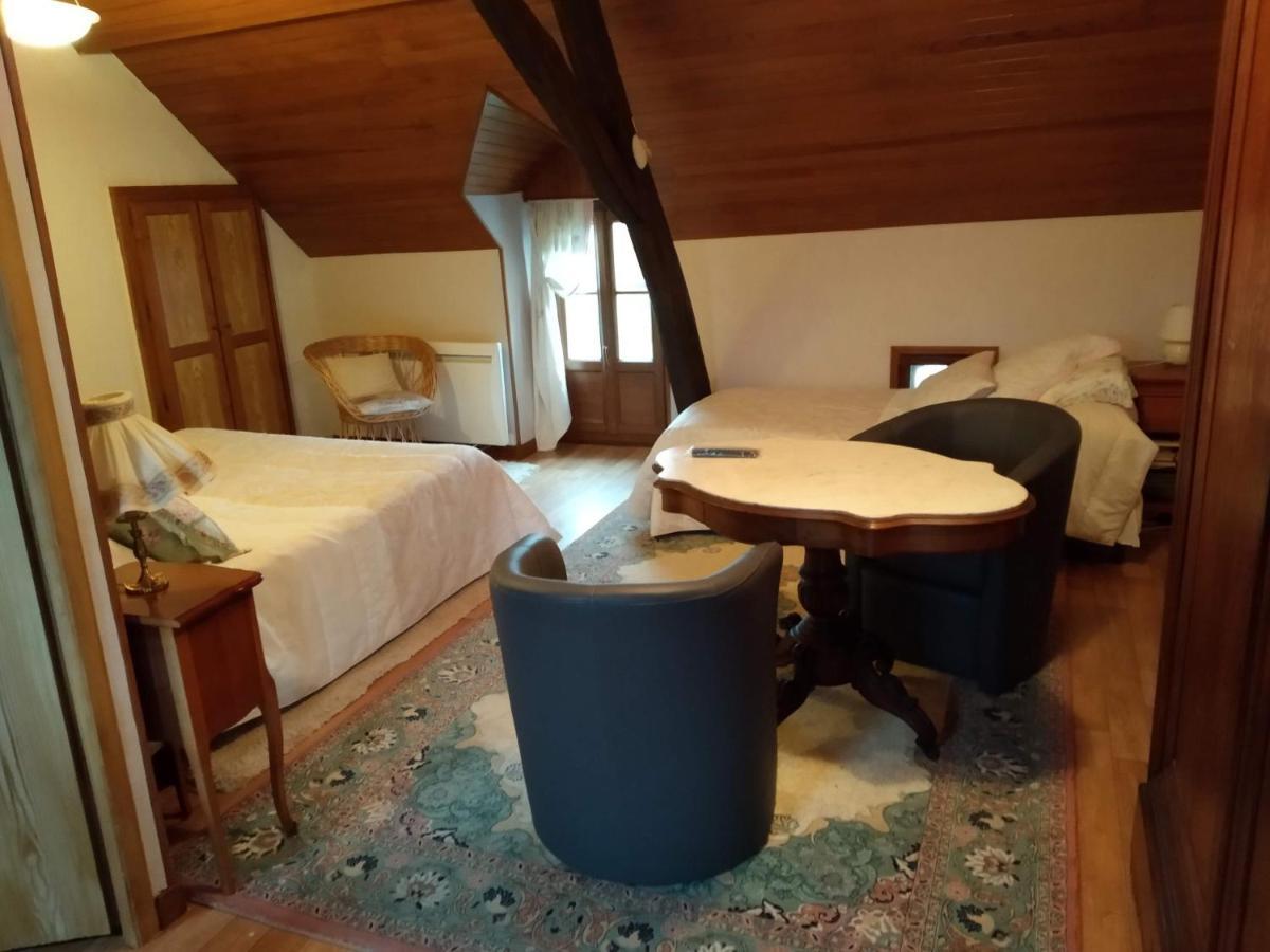 Bézenet La Longere Des Gillettes B&B 외부 사진